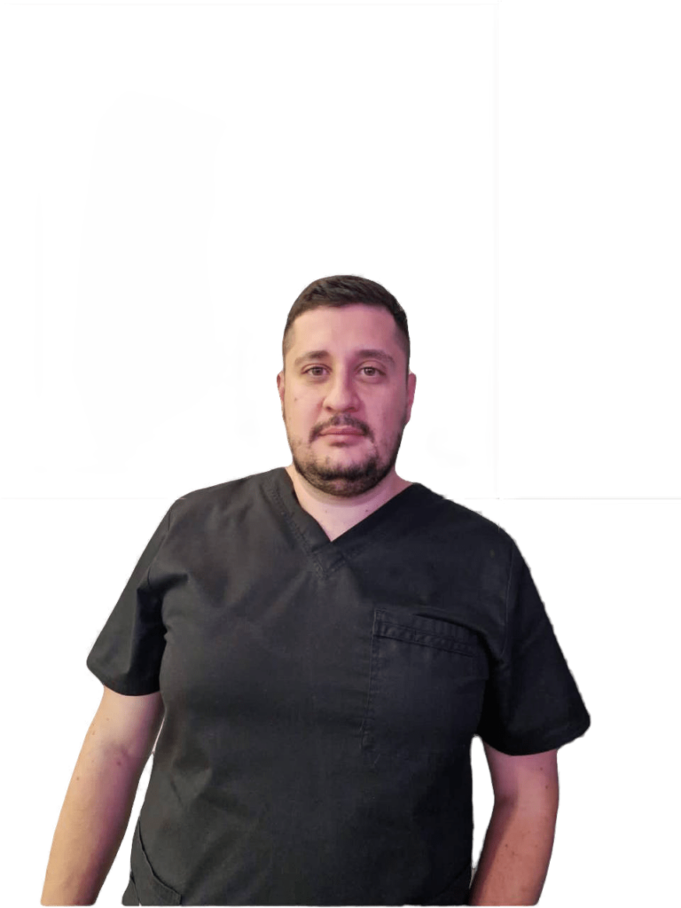 Врач стоматологии Дент Карат — Мкртчян Торгом Оганесович